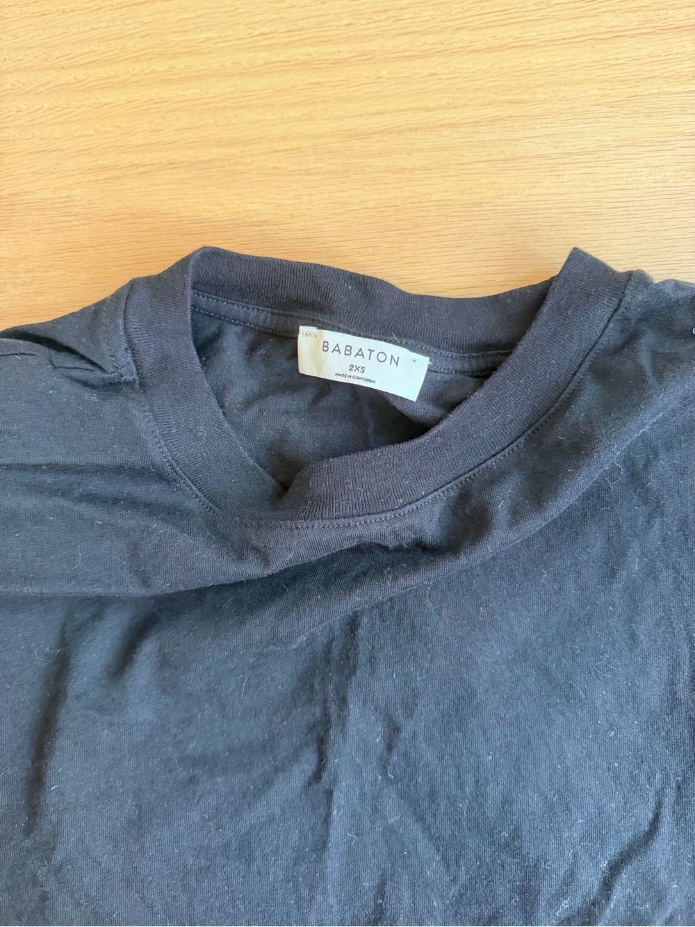 Aritzia Black Shoulder Pad Tank - Picture 3 of 4